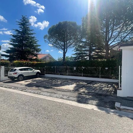 Holiday Residence Belohorizonte Macerata Bagian luar foto
