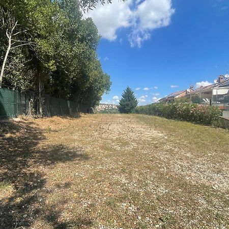 Holiday Residence Belohorizonte Macerata Bagian luar foto