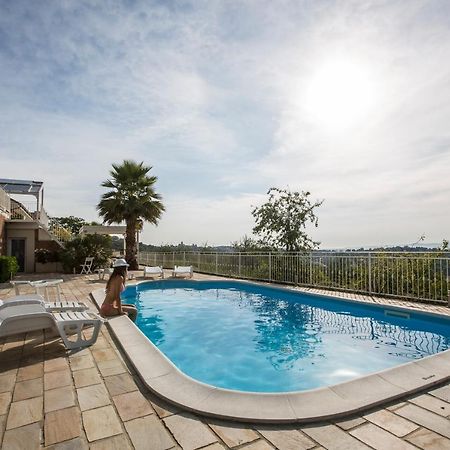Holiday Residence Belohorizonte Macerata Bagian luar foto
