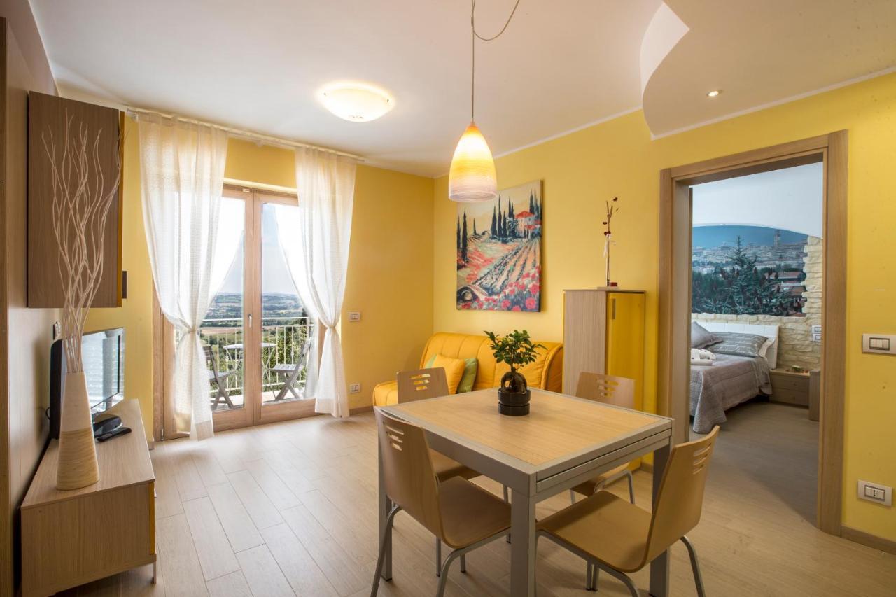 Holiday Residence Belohorizonte Macerata Bagian luar foto